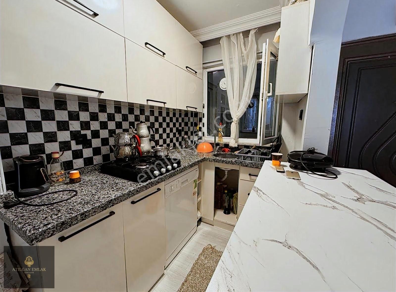 Üsküdar Zeynep Kamilde 2+1 Masrafsız Satılık Fırsat Daire - Görsel 13