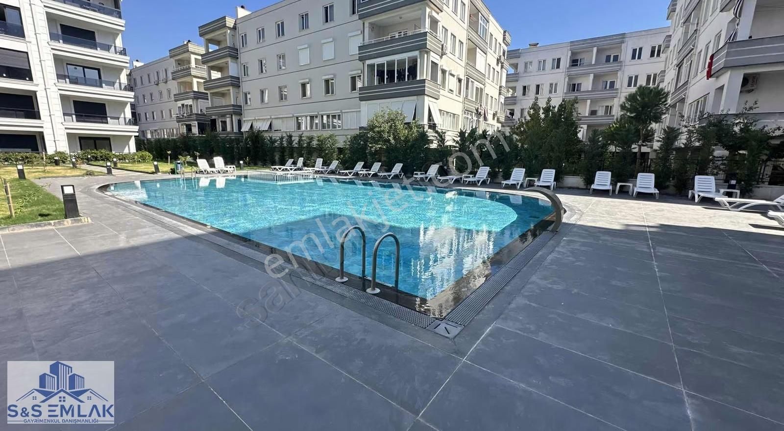 S&s Emlak'dan Sarımsaklı'da 2+1 Havuzlu Sitede Sıfır Daire - Görsel 10