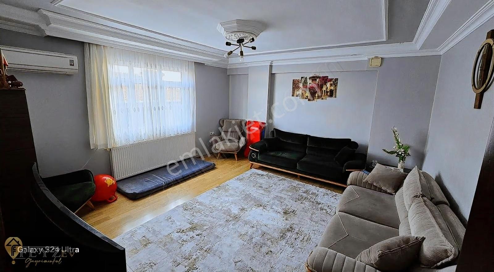 Pazariçi Merkez Düz Ayak Manzaralı 4+1 Çift Teraslı Geniş Dublex - Görsel 2
