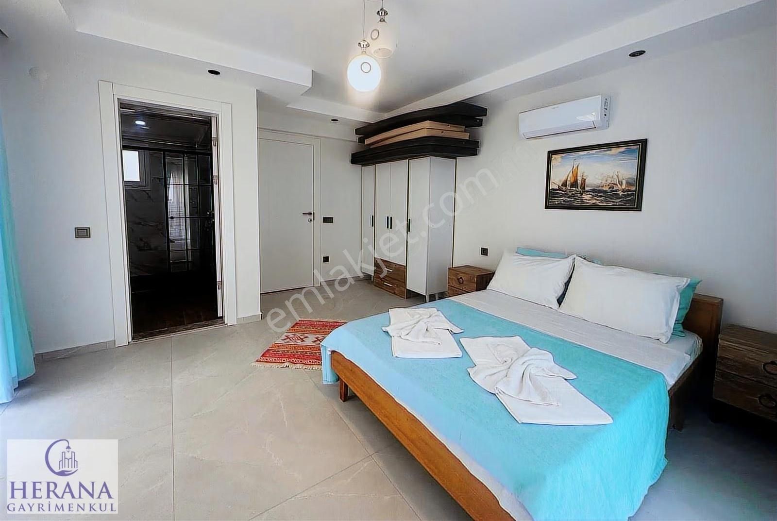 500m2 Arsa İçinde Denize Yakın 7+1 Müstakil Villa - Görsel 23
