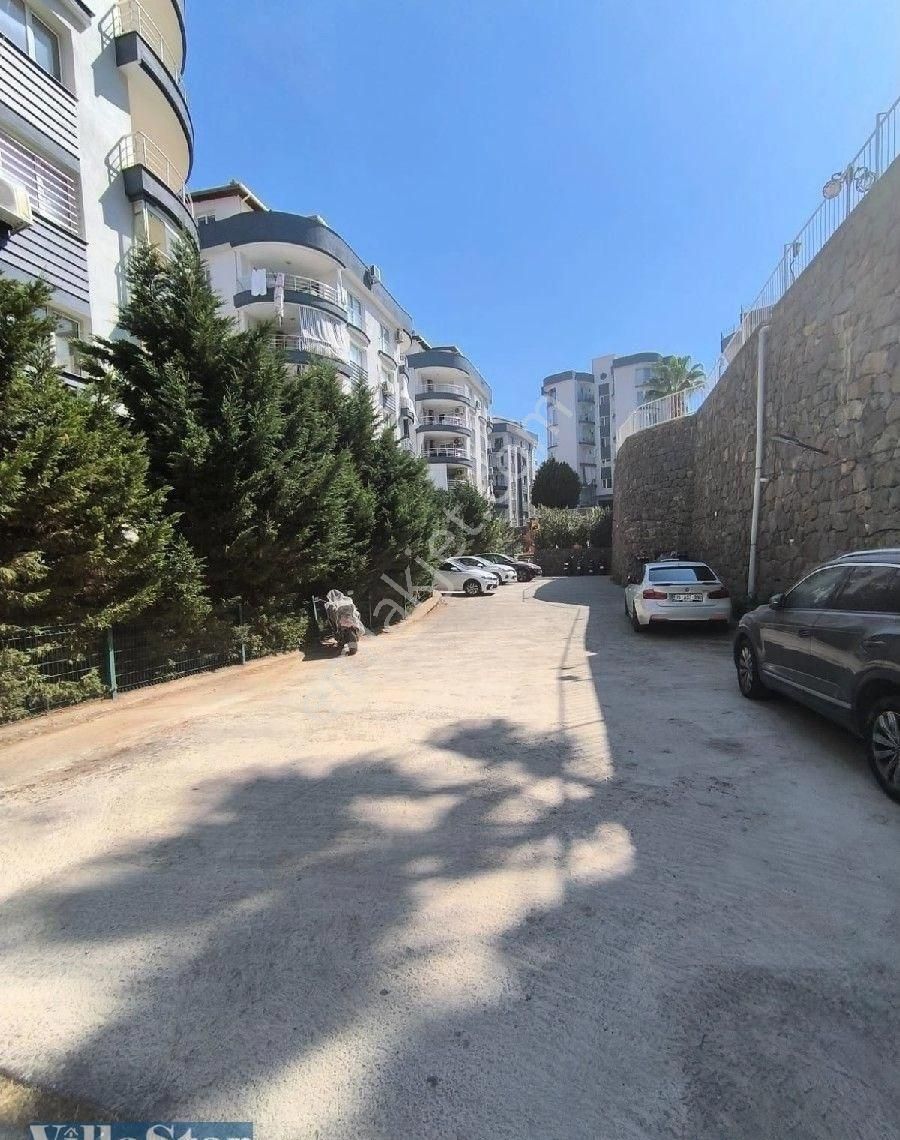 Villastar'dan Kuşadası Ticaret Odasi Üstünde, Havuzlu Sitede, 140 M2 3+1 Daire - Görsel 29