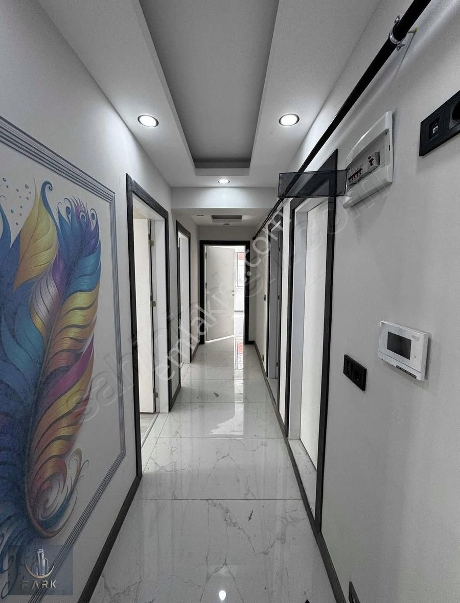 Otoparklı Lüks 3+1 Teras Balkonlu Yüksek Giriş Daire