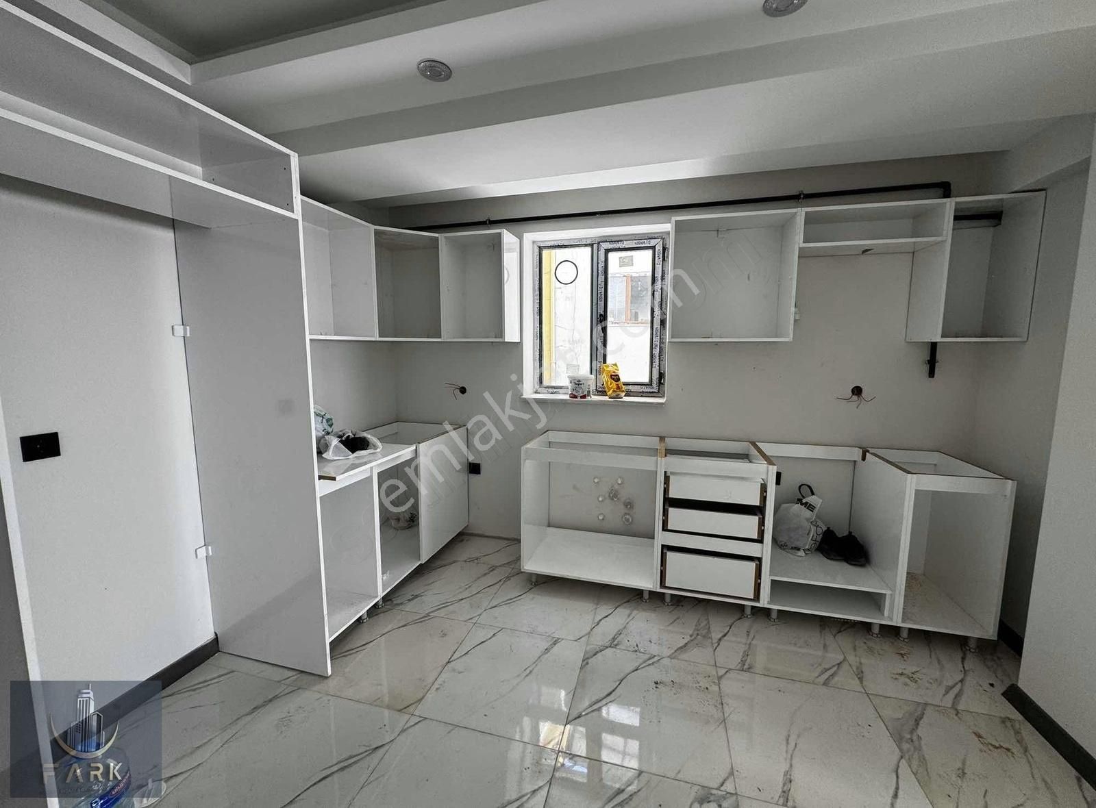 Otoparklı Lüks 3+1 Teras Balkonlu Yüksek Giriş Daire - Görsel 16