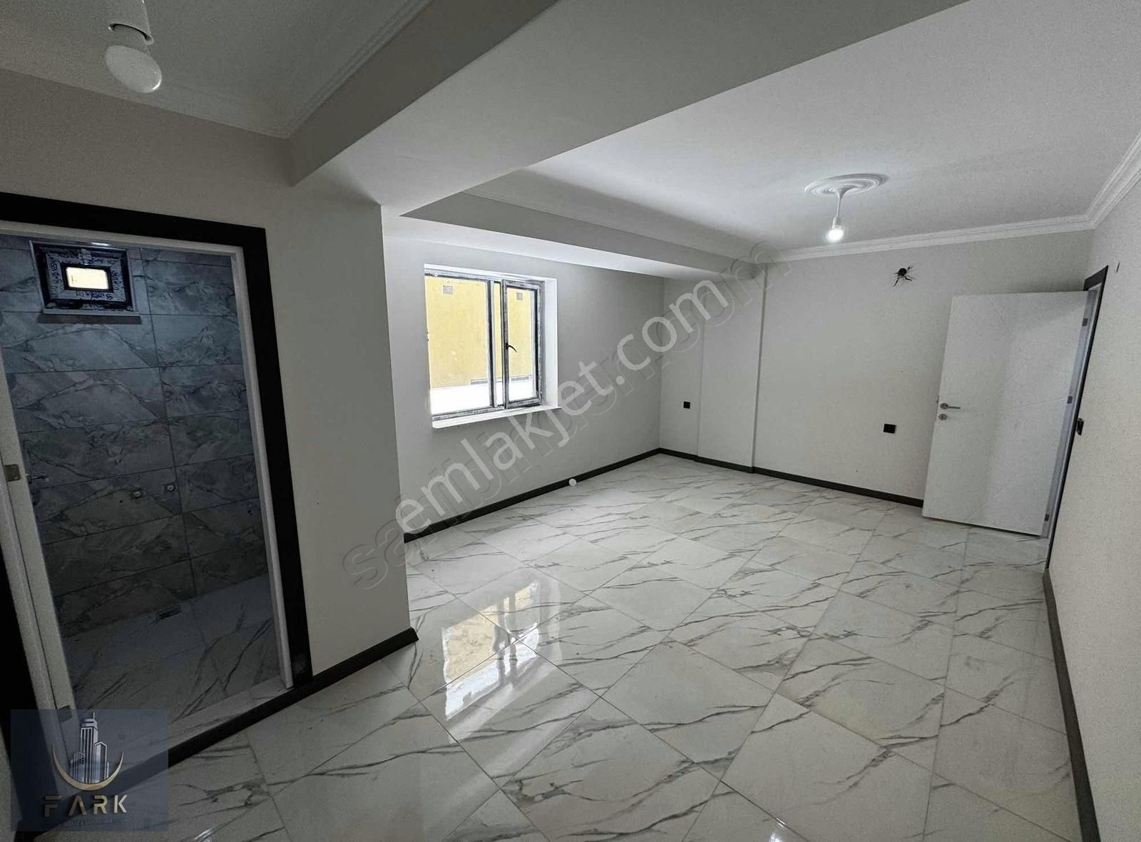 Otoparklı Lüks 3+1 Teras Balkonlu Yüksek Giriş Daire - Görsel 15