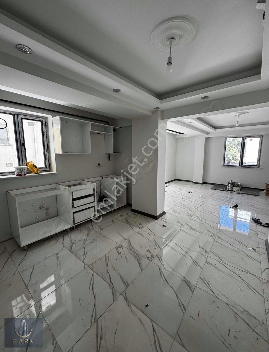 Otoparklı Lüks 3+1 Teras Balkonlu Yüksek Giriş Daire - Görsel 13