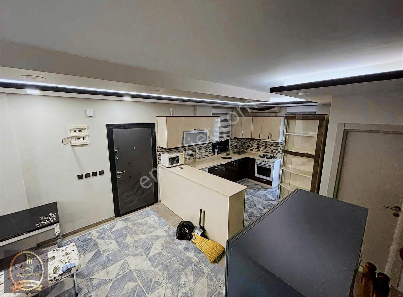 Silivri Basınkent 2 Sitesi'nde Satılık Yenilenmiş Villa - Görsel 19