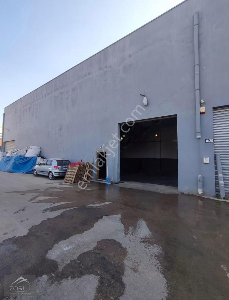 Zorlu Gayrimenkul'den Ticari Site İçerisinde 140+70 Kiralık - Görsel 10