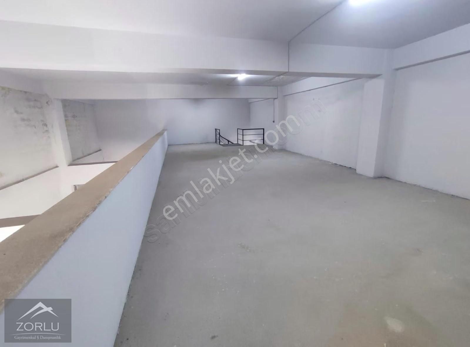 Zorlu Gayrimenkul'den Ticari Site İçerisinde 140+70 Kiralık - Görsel 6