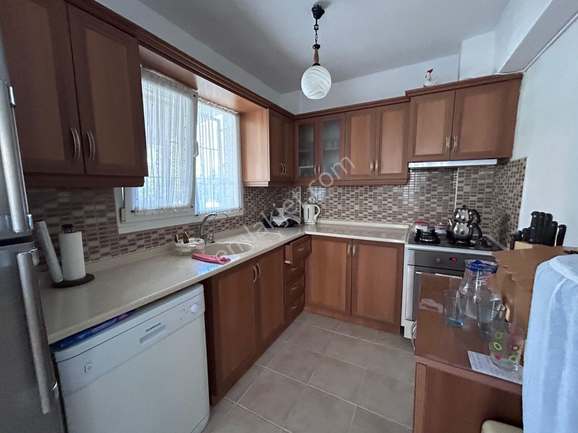 Özdere Çukuraltı 'nda Geniş Ferah 4+1 Villa - Görsel 8