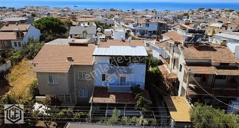 Özdere Çukuraltı 'nda Geniş Ferah 4+1 Villa