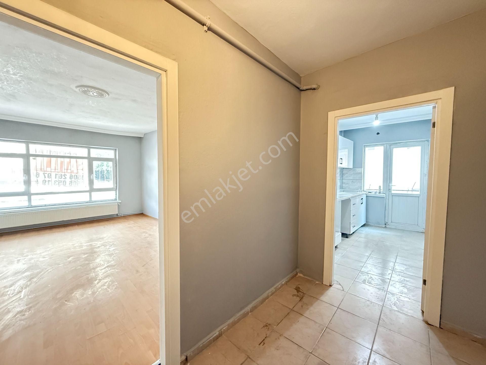 Bağcı Caddesi Üstün'de Yüksek Giriş Kat Konumun'da 3+1 Masrafsız - Görsel 32