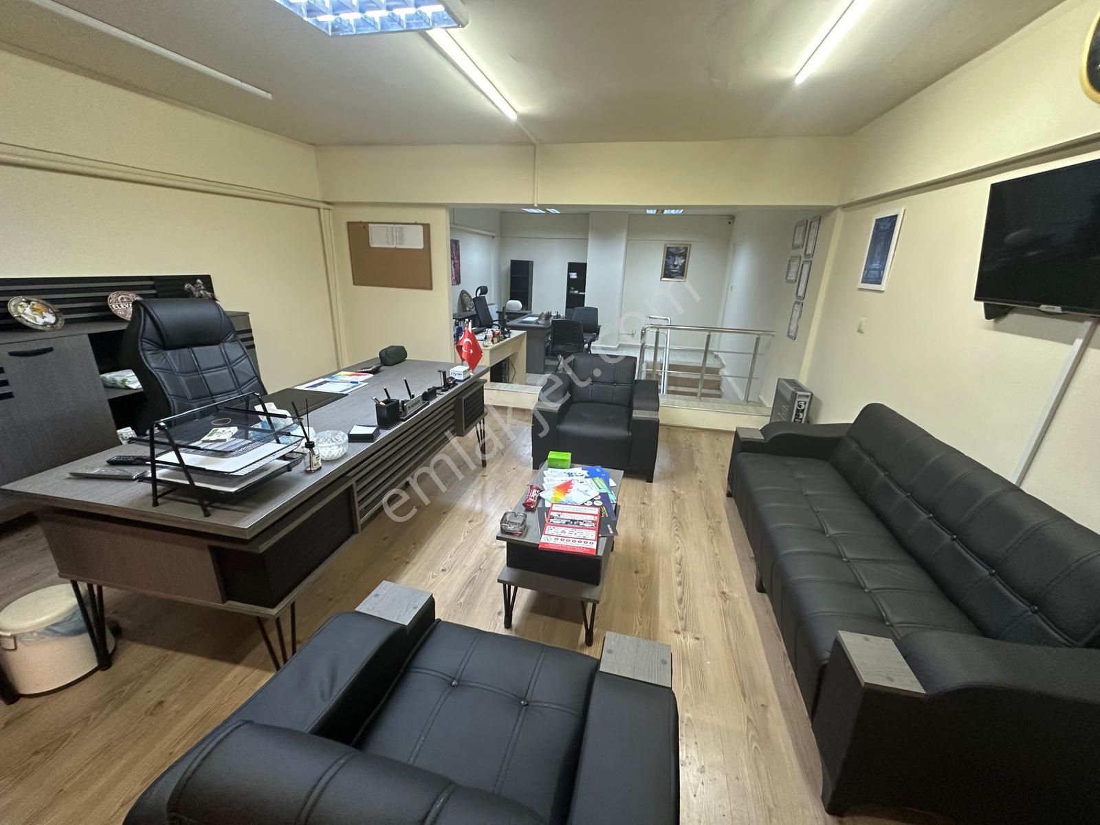 Tekstilkent Emlak'tan Giriş Kat 100 M2 Satılık İş Yeri & Ofis - Görsel 12