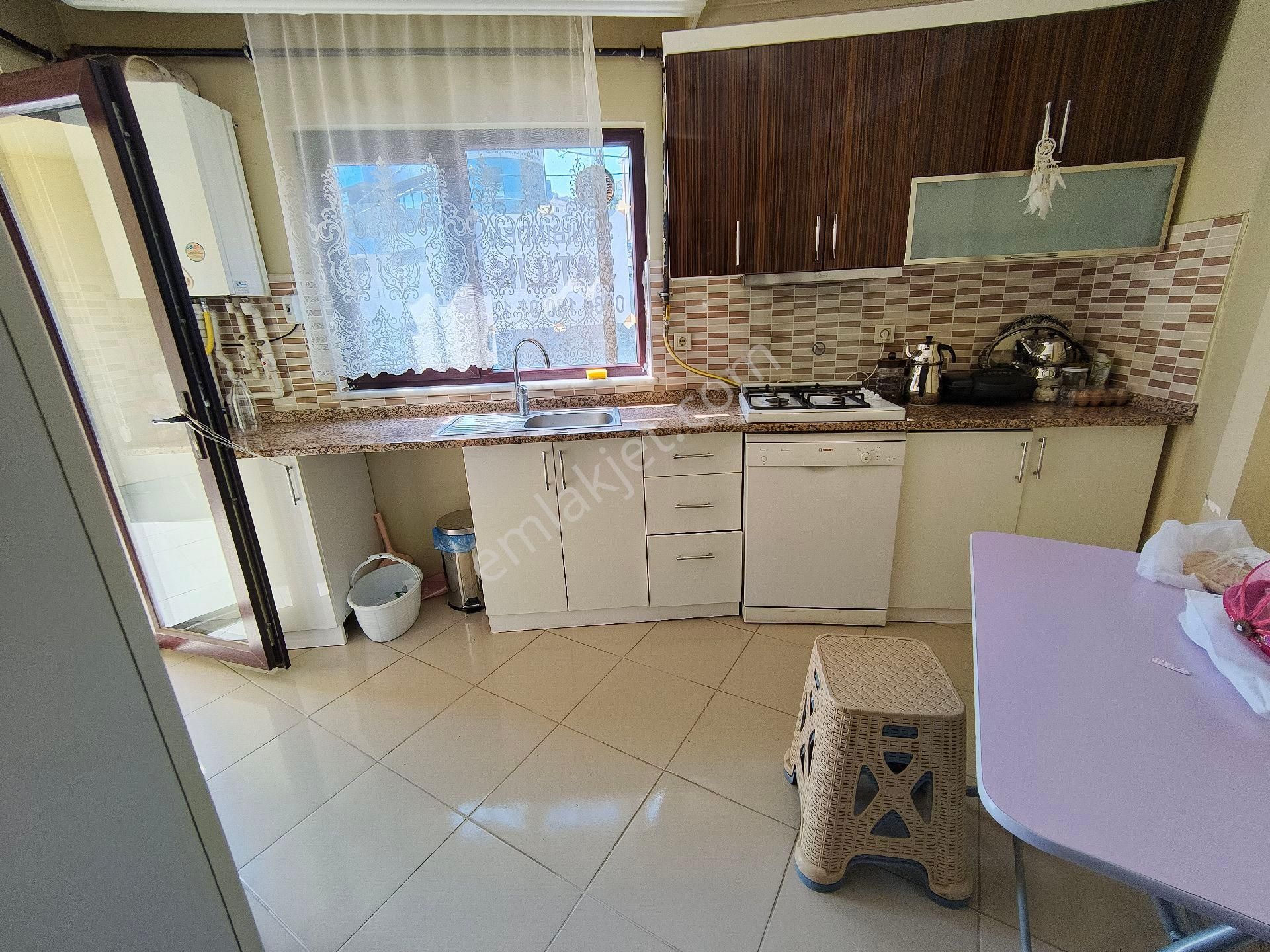 Güneyden Metroya Yakın 2+1.90m2 Oto Parklı Çift Balkonlu Daire - Görsel 31