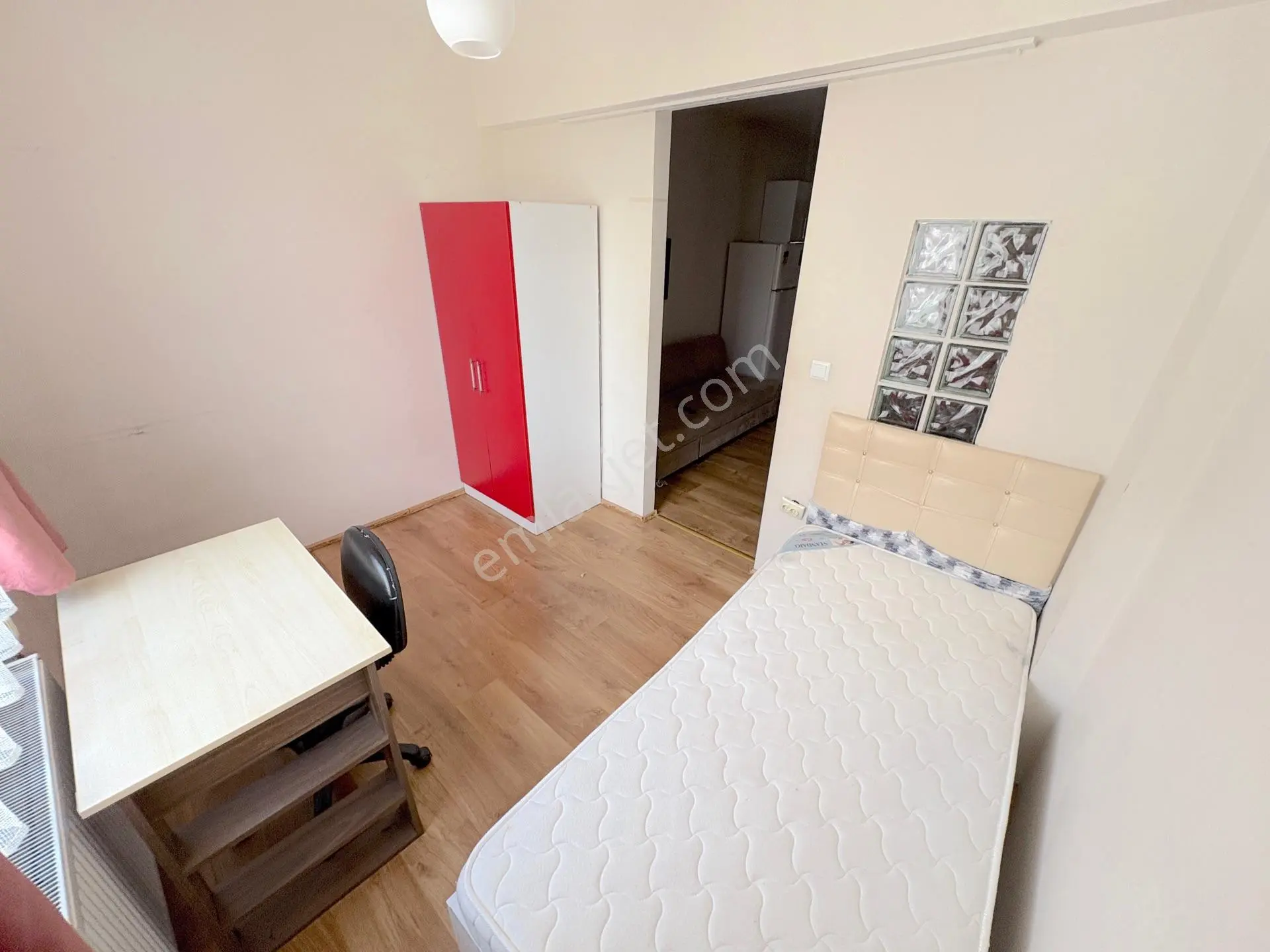Marmara'dan Ayşekadın Yerleşkesineyakın 1+1 Kiralık - Görsel 3