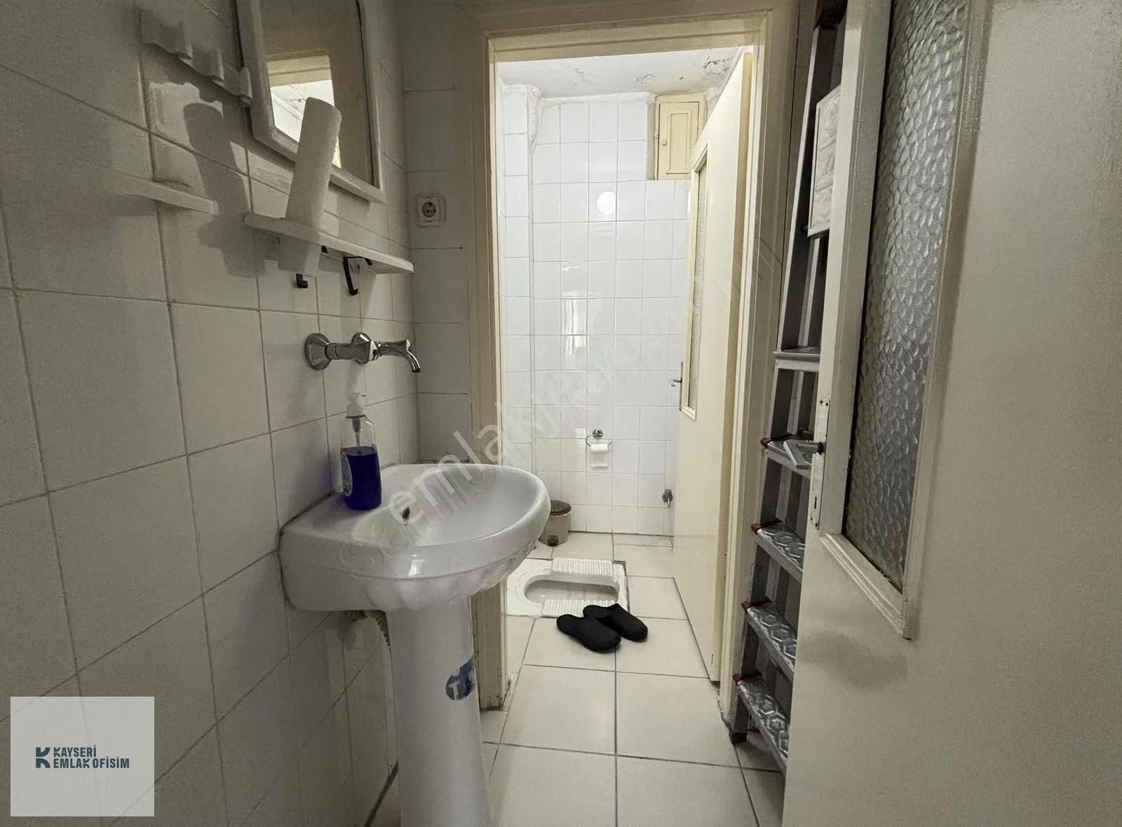 Emlak Ofisimden Argıncıkta 3+1 Bakımlı Satılık Daire - Görsel 6