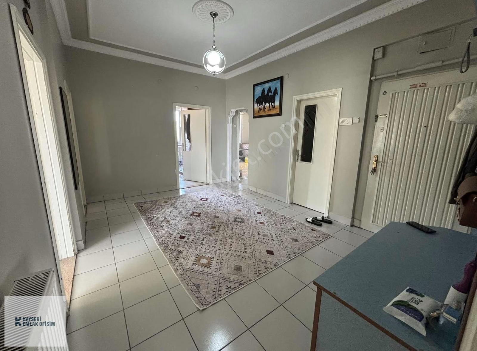 Emlak Ofisimden Argıncıkta 3+1 Bakımlı Satılık Daire - Görsel 12