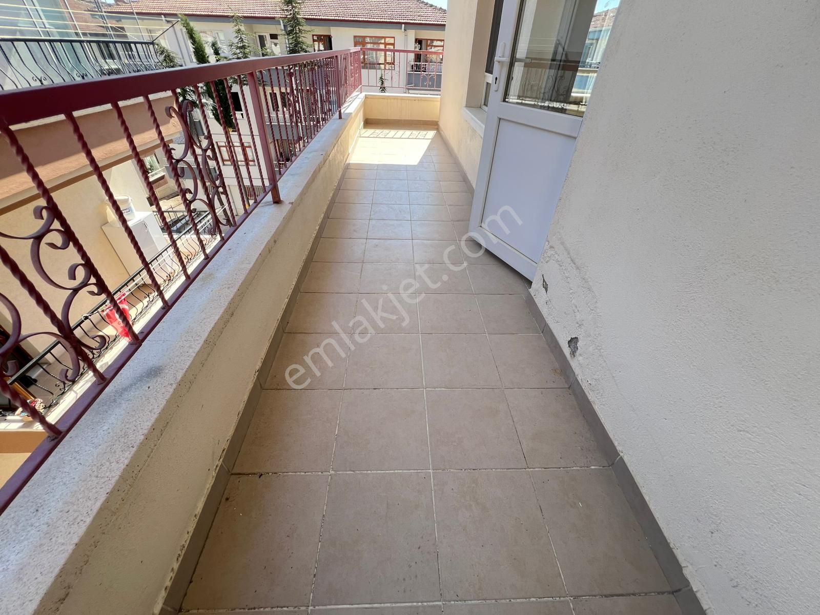 Engin Emlak'tan Fatih Mah. 3 Balkonlu Ebeveyn Banyolu 4+1 Daire - Görsel 31