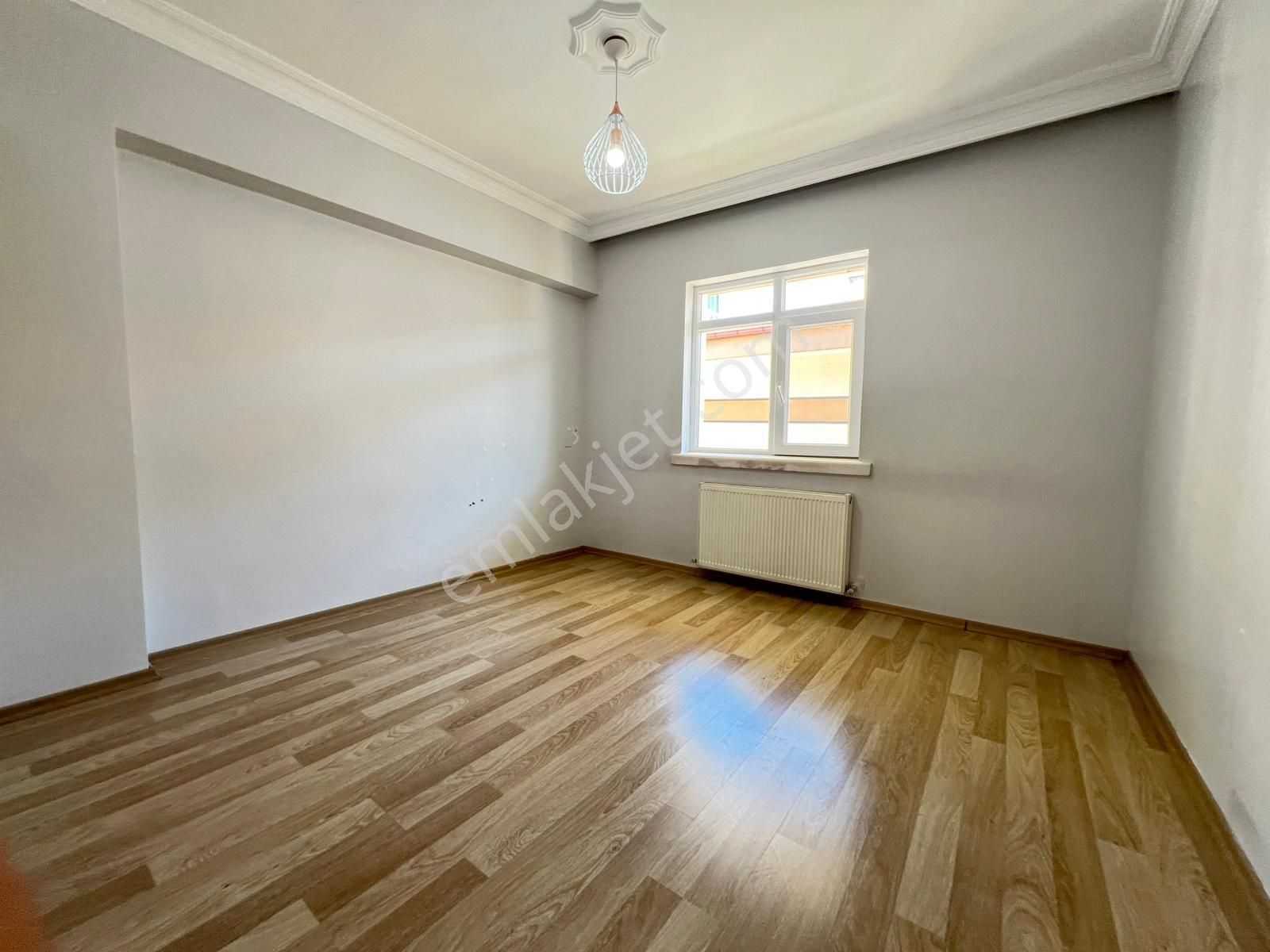 Engin Emlak'tan Fatih Mah. 3 Balkonlu Ebeveyn Banyolu 4+1 Daire - Görsel 12