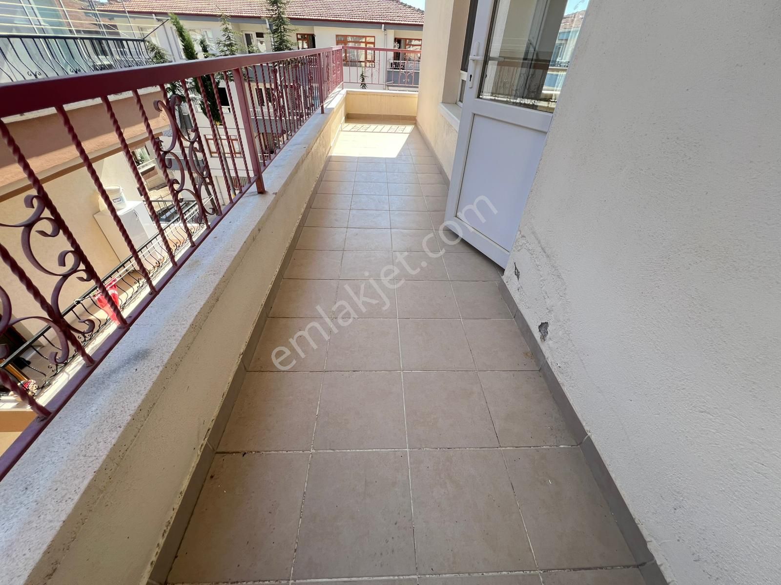 Engin Emlak'tan Fatih Mah. 3 Balkonlu Ebeveyn Banyolu 4+1 Daire - Görsel 32