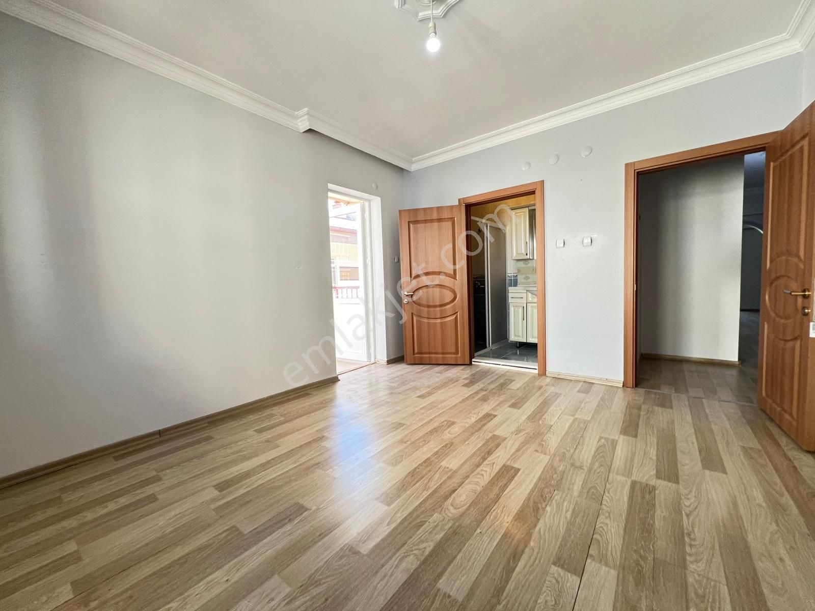 Engin Emlak'tan Fatih Mah. 3 Balkonlu Ebeveyn Banyolu 4+1 Daire - Görsel 15