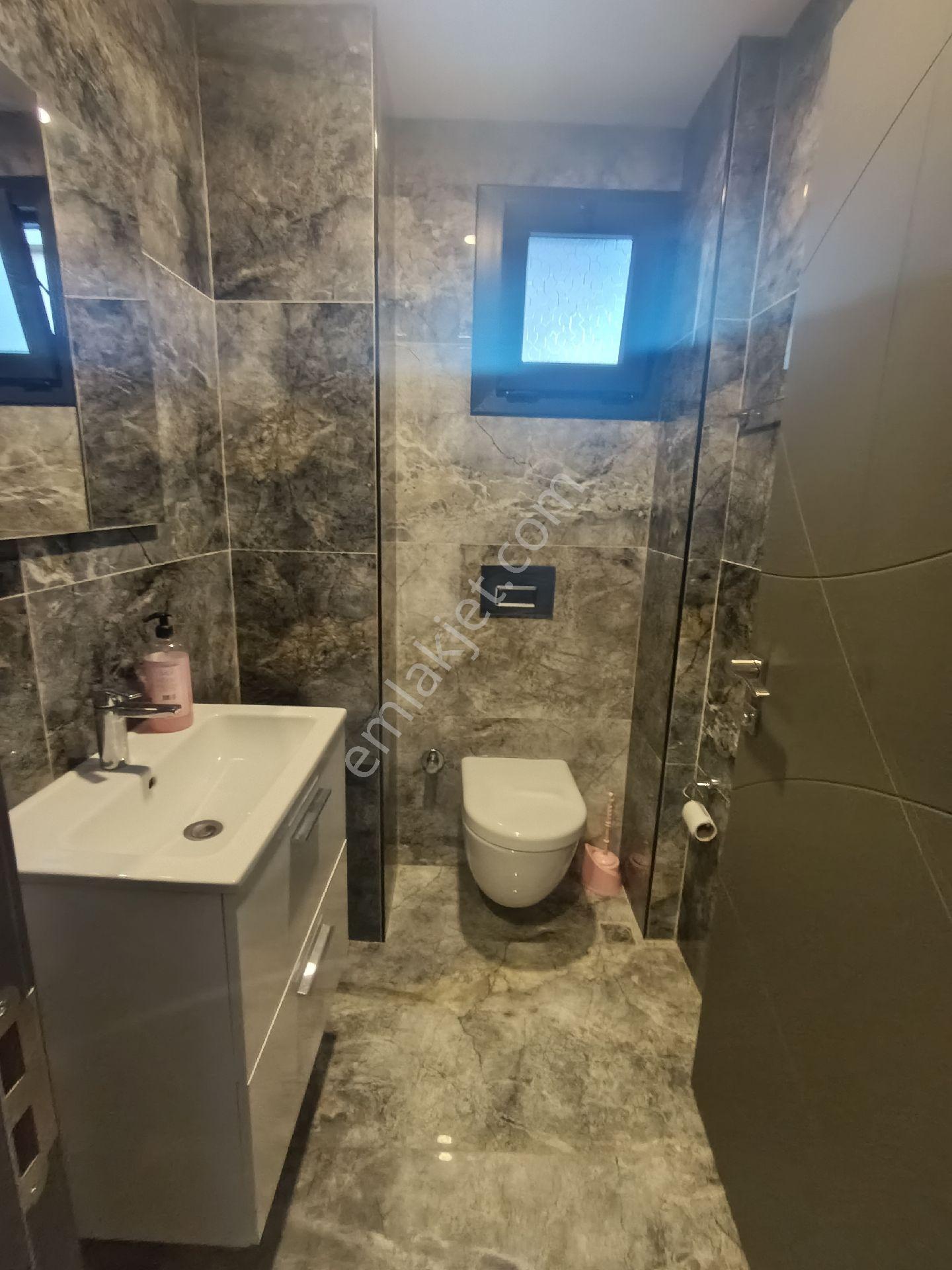 Denize 300 Metre Mesafede Full Eşyalı Özel Havuzlu - Görsel 13