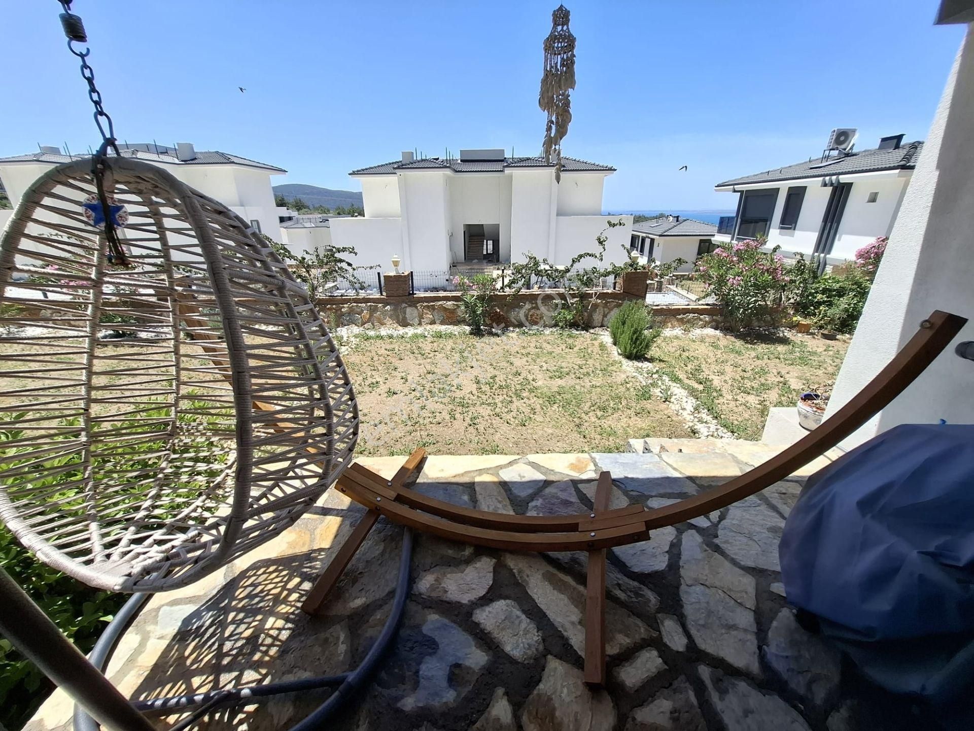 Akbük'te Havuzlu Sitede - Bahçeli 1+1 Satılık Daire - Görsel 4