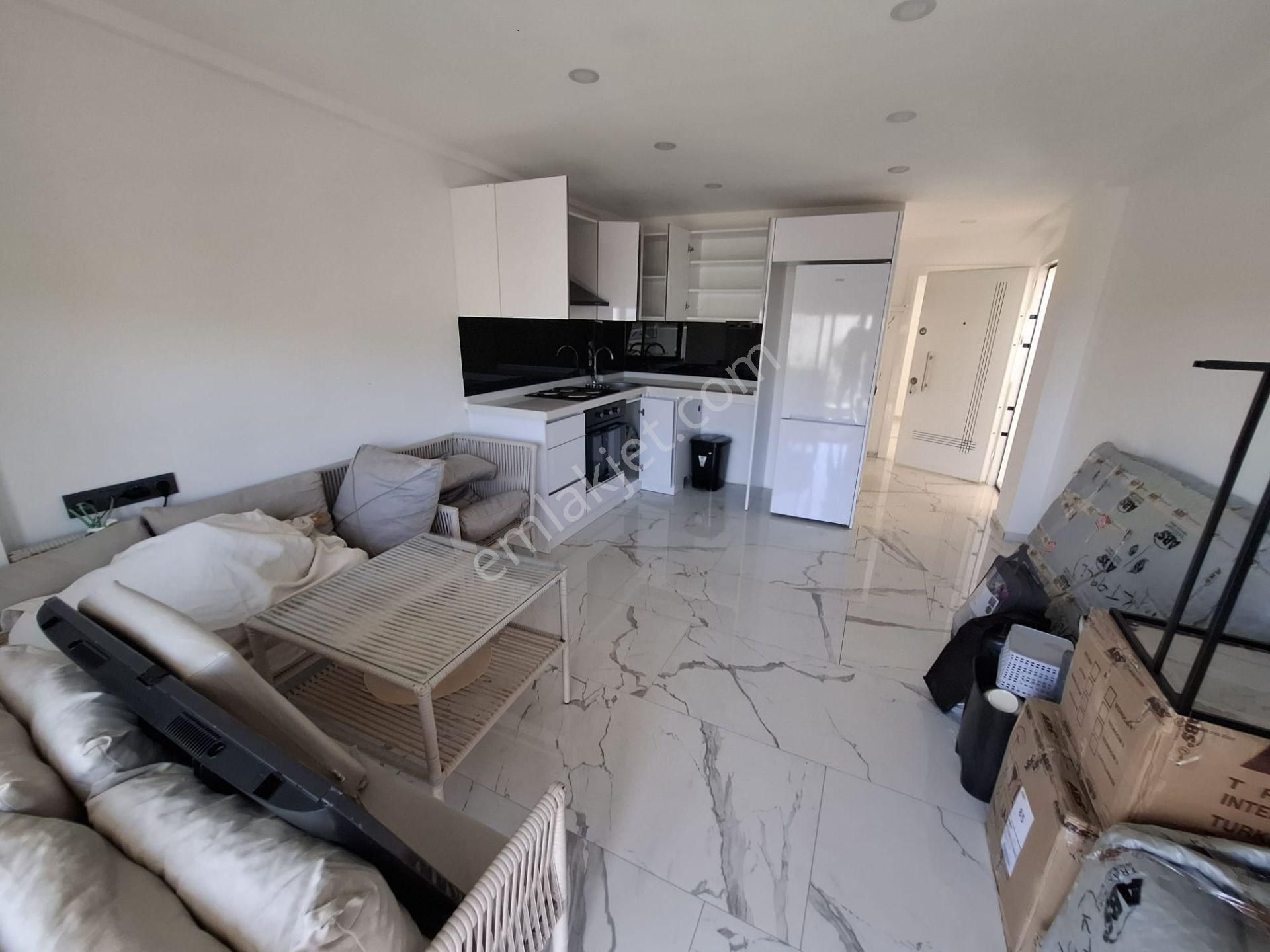 Akbük'te Havuzlu Sitede - Bahçeli 1+1 Satılık Daire - Görsel 7