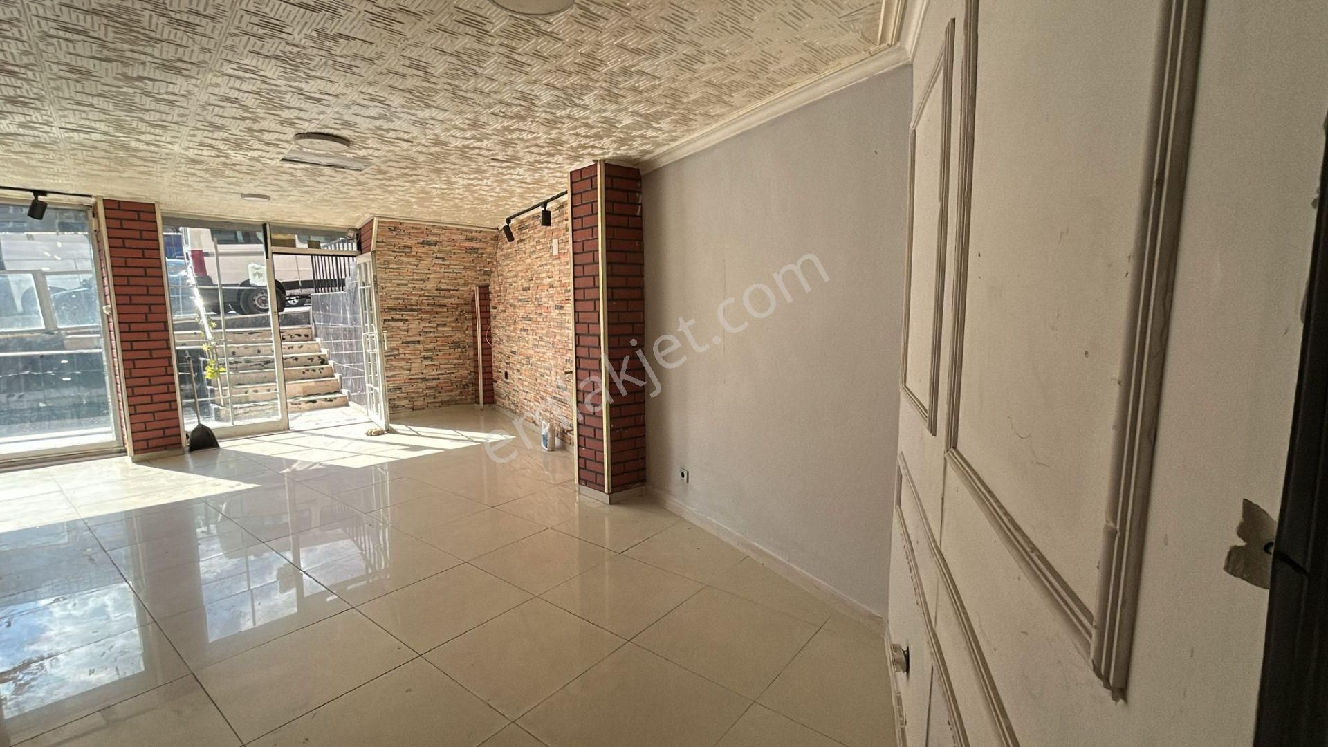 !!!istanbul Sultangazide Satılık 210 M2 Dükkan!!!! - Görsel 7