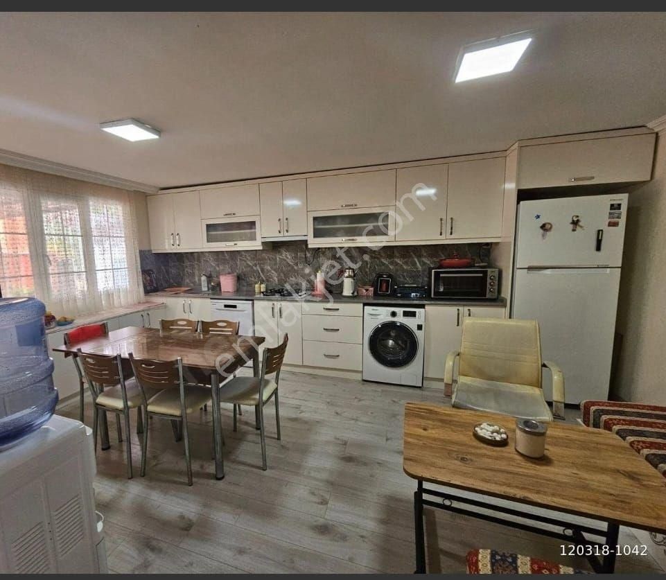 Avg Den Döşemealtında İki Ayrı Müstakil Ev - Görsel 23