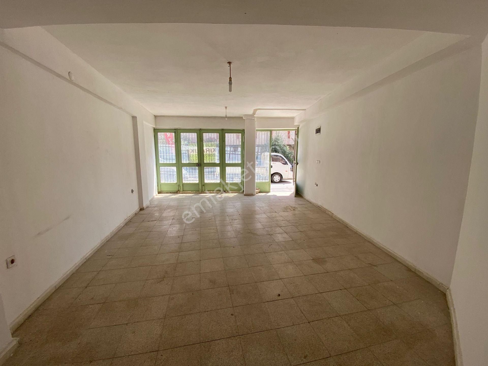 Ali Çetinkaya Caddesi Arkasında Kiralık Dükkan - Görsel 5