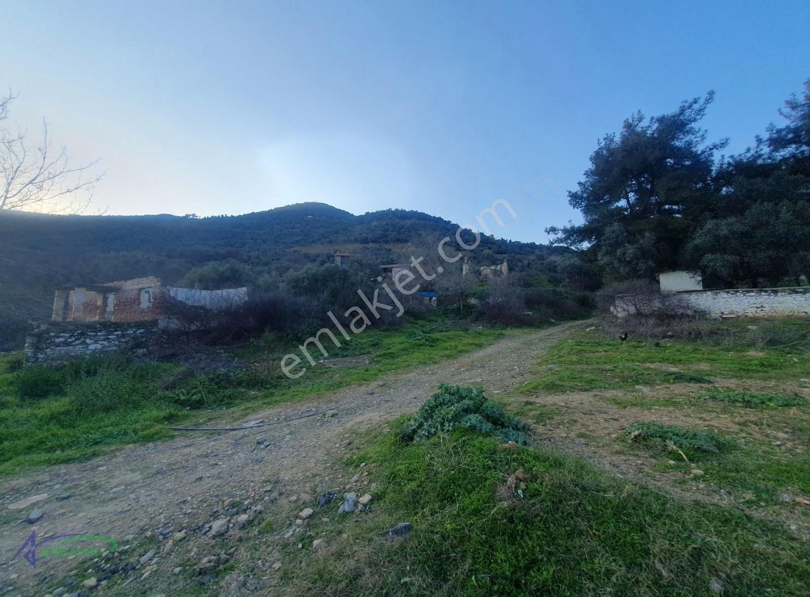 Bayındır Furunlu'da 245 M2 2 Kat İmarlı Müstakil Arsa - Görsel 3