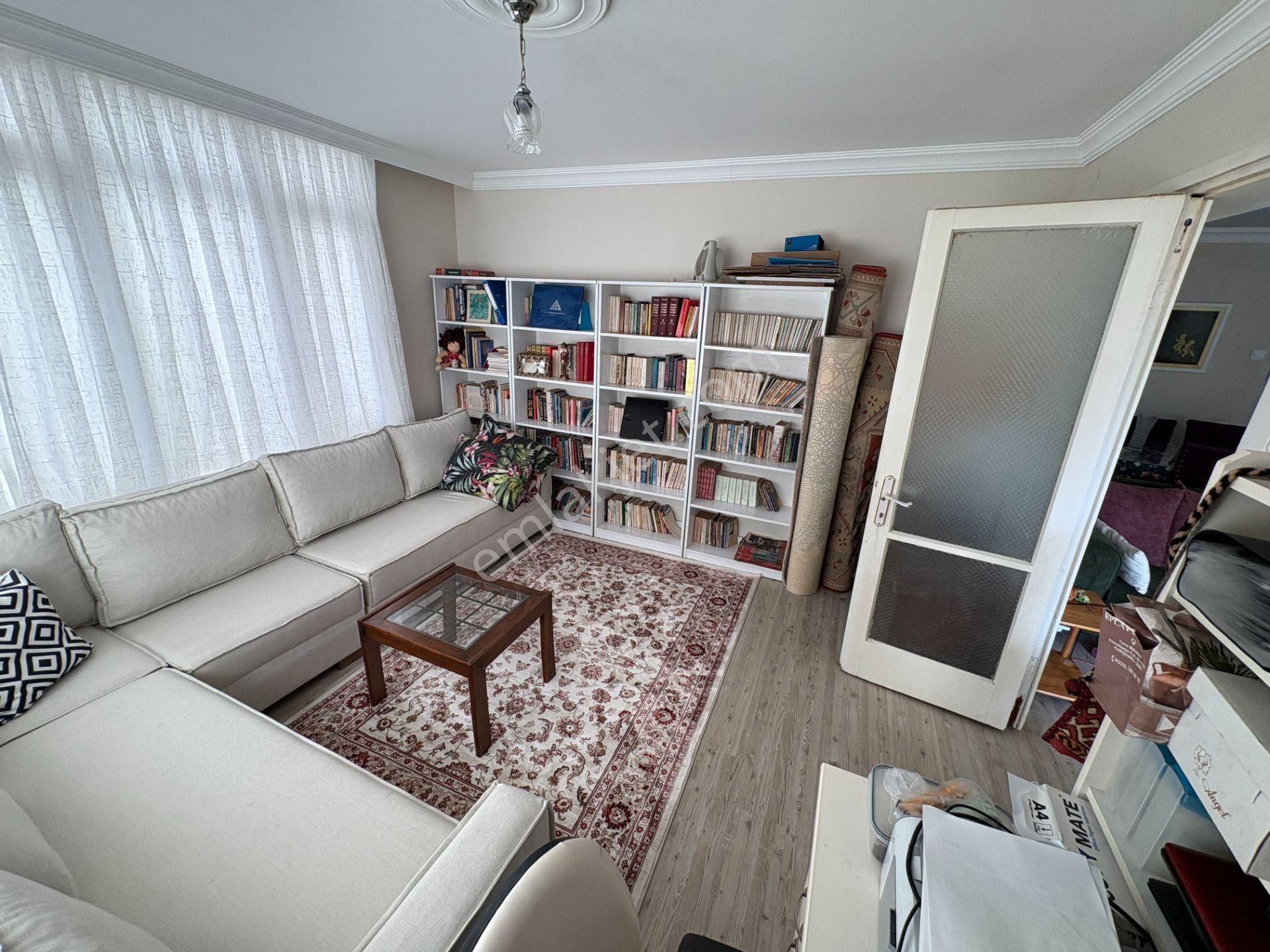 Akbank Sokağında, Sevgi Yolu Cepheli Asansörlü 3+1 Satılık Daire - Görsel 18