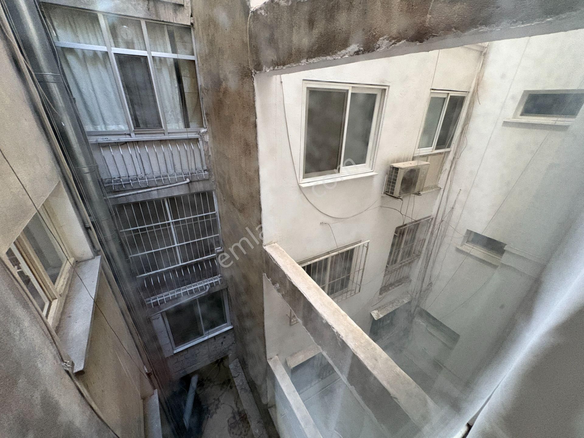 Akbank Sokağında, Sevgi Yolu Cepheli Asansörlü 3+1 Satılık Daire - Görsel 16