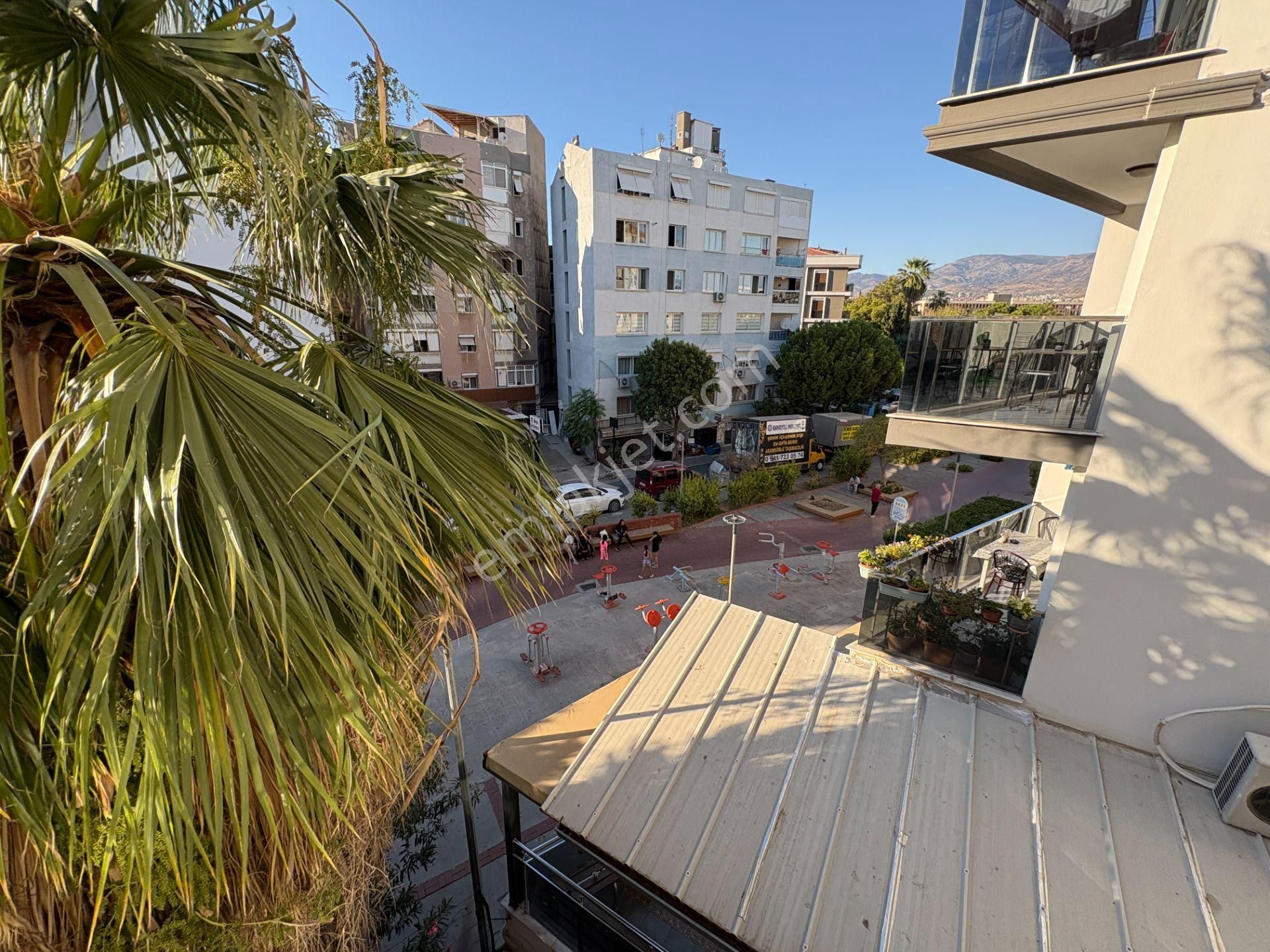 Akbank Sokağında, Sevgi Yolu Cepheli Asansörlü 3+1 Satılık Daire - Görsel 13