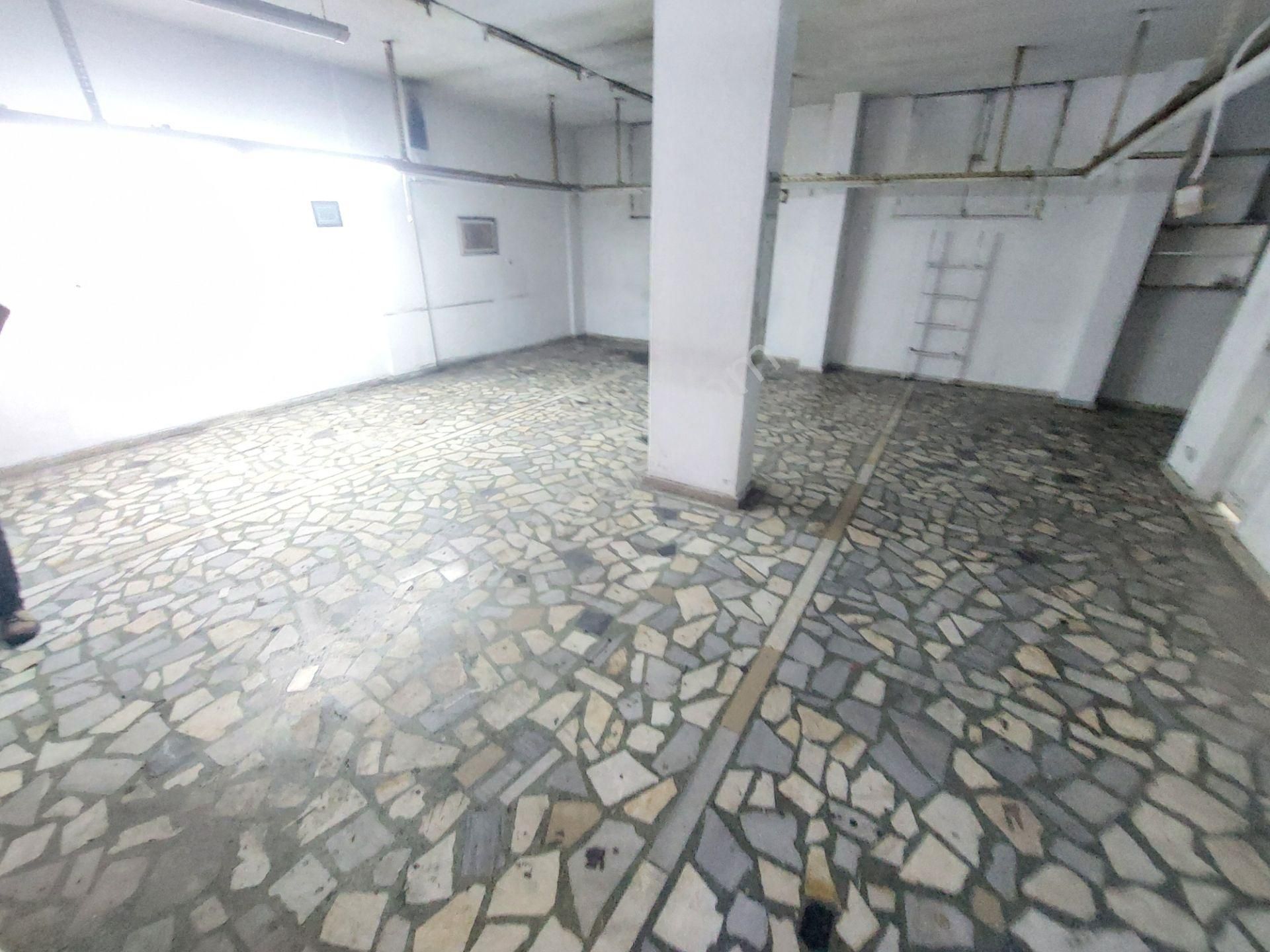 Şeref Emlak Satılık Dükkan 3,950,000 Tl - Görsel 11