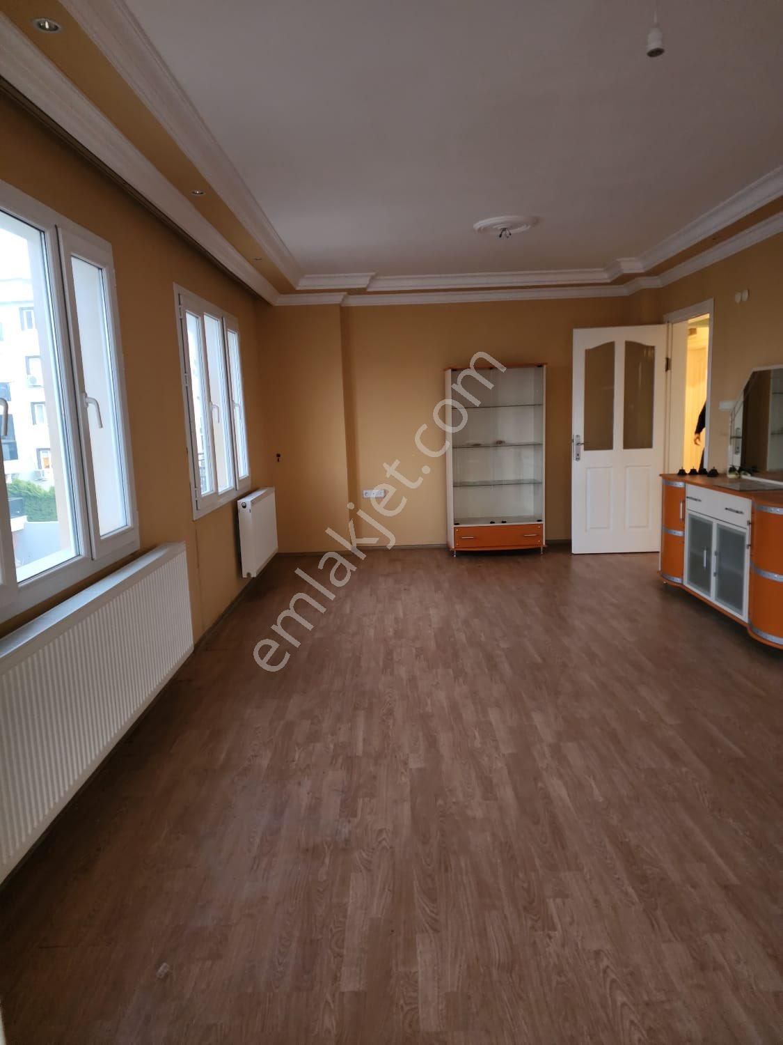 Merkezi Konumda 3+1 Geniş Ara Kat Satılık Daire - Görsel 5