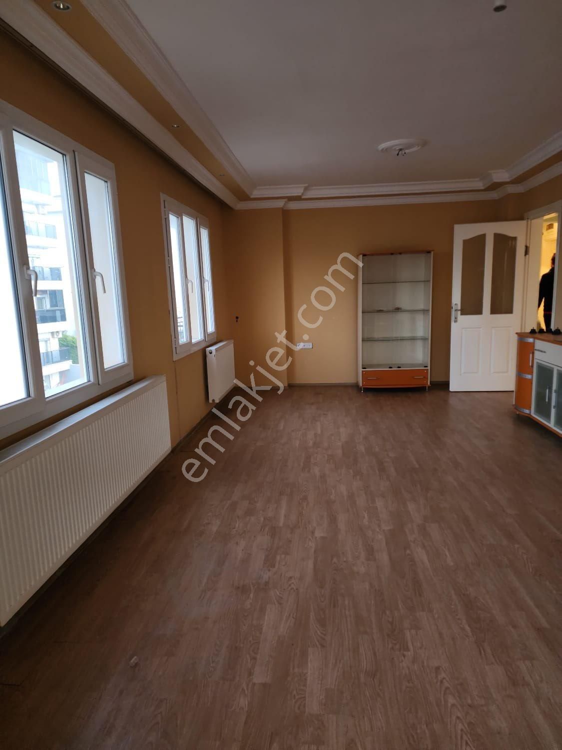 Merkezi Konumda 3+1 Geniş Ara Kat Satılık Daire - Görsel 9