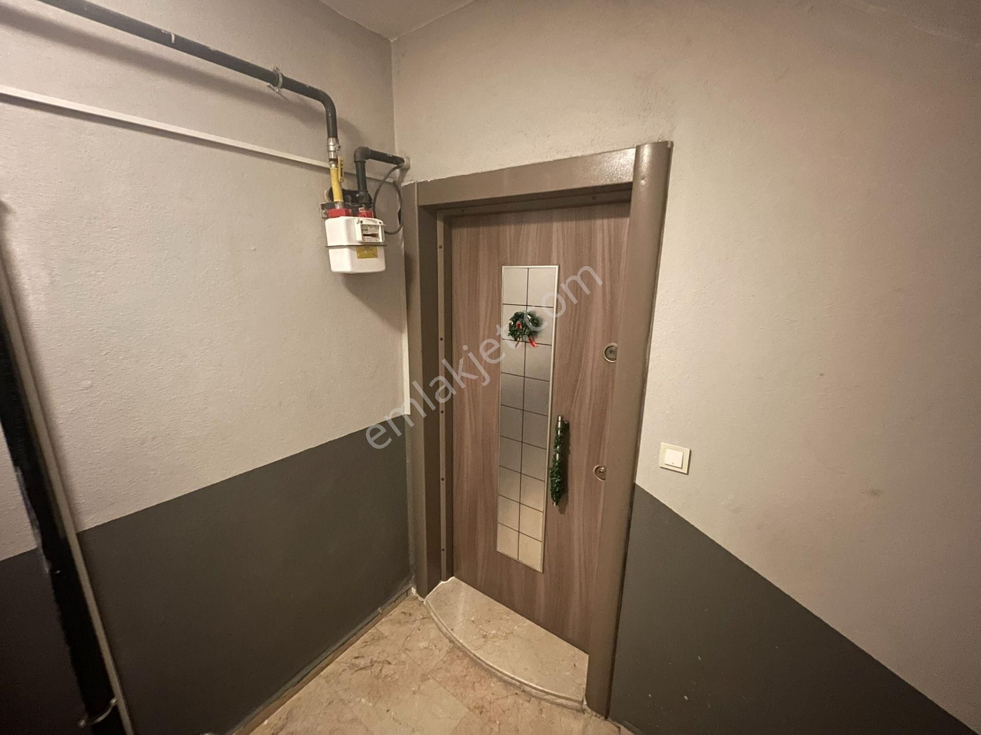 İzmir Konak Zafertepe Mahallesinde 2+1 Bakımlı Satılık Daire! - Görsel 30