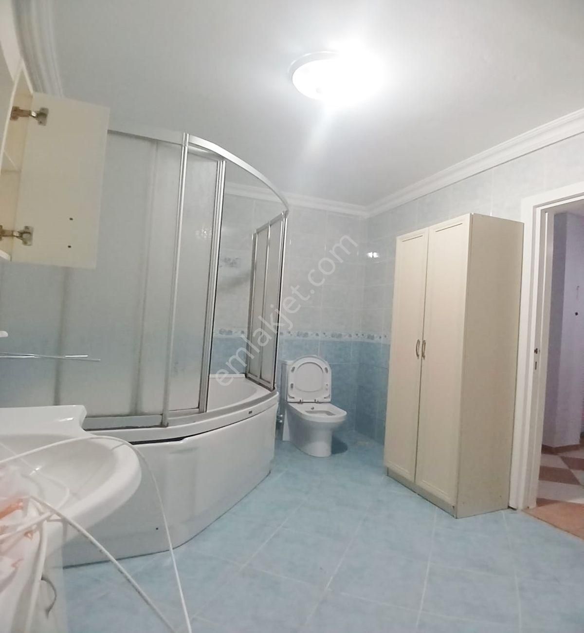 Avcılar D.köşklerde 3+1 14 Yaşında Engelliye Uygun Daire - Görsel 4