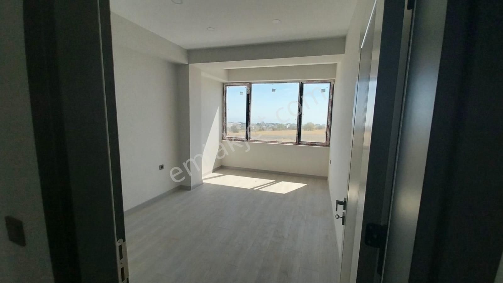 Ekşioğlu' Ndan Tekirdağ Süleymanpaşa Atatürk Mah Büyükşehir Belediyesi Yanı 2+0 Satılık Daire - Görsel 12