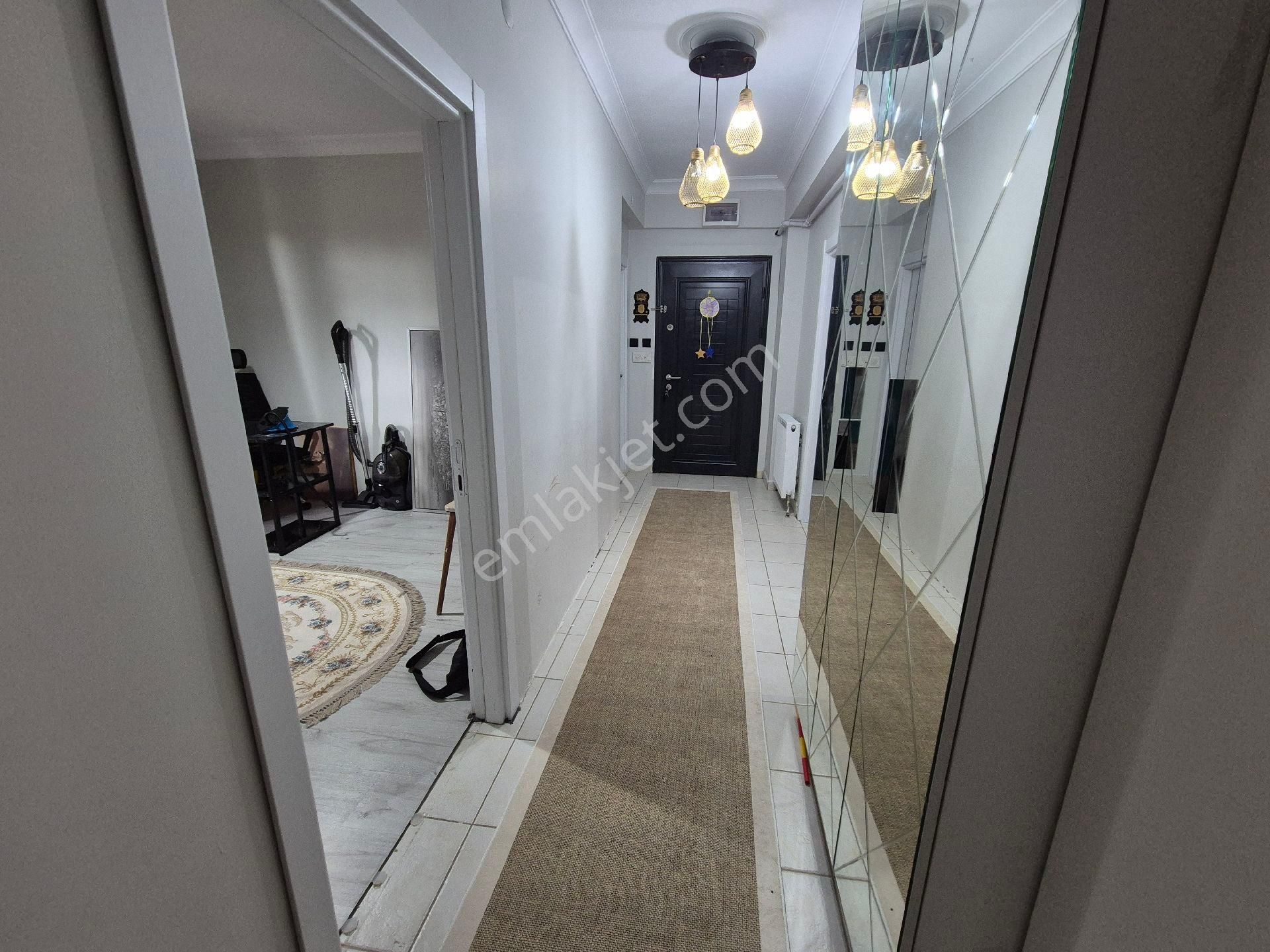 Site İçinde 3+1 Ebeveyn Banyolu Geniş Yapılı Daire - Görsel 7