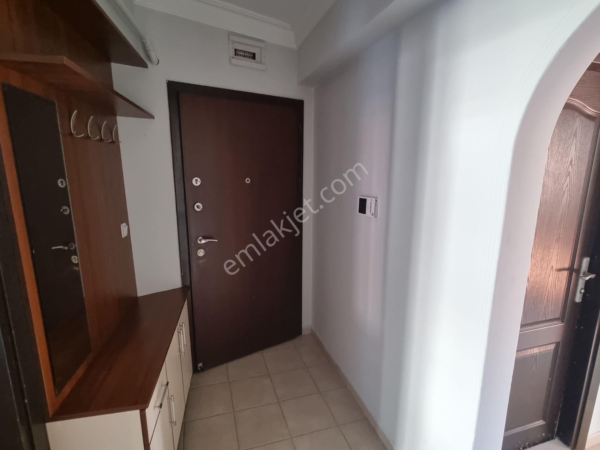 Kardeşler'de 3+1 Katta Ön Cephe Asansörlü 2.balkonlu Yapılı - Görsel 10