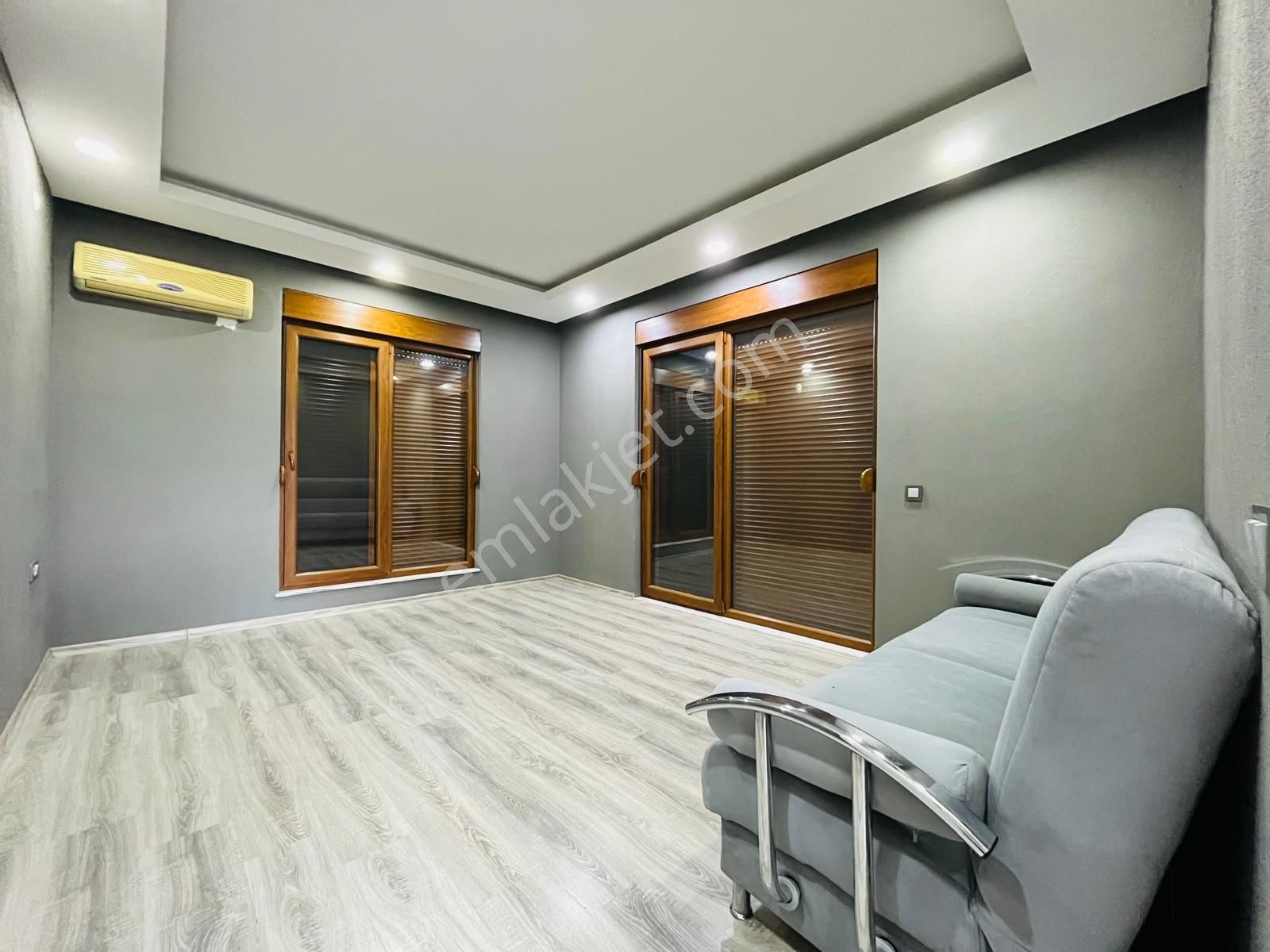 4+1 Yeniköyde 360 M2 Arsaya Sahip Müstakil Kelepir Villa - Görsel 20