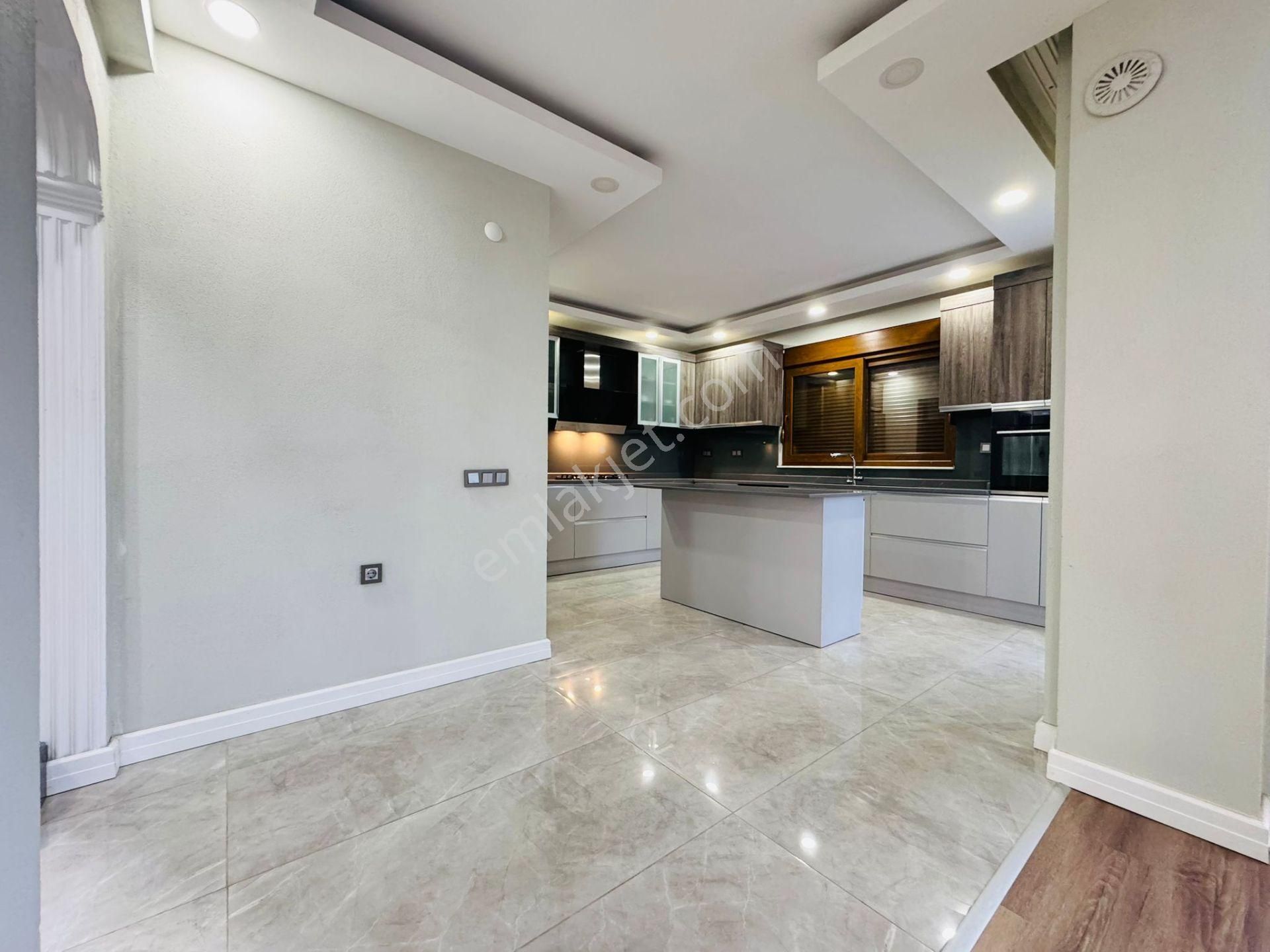 4+1 Yeniköyde 360 M2 Arsaya Sahip Müstakil Kelepir Villa - Görsel 34