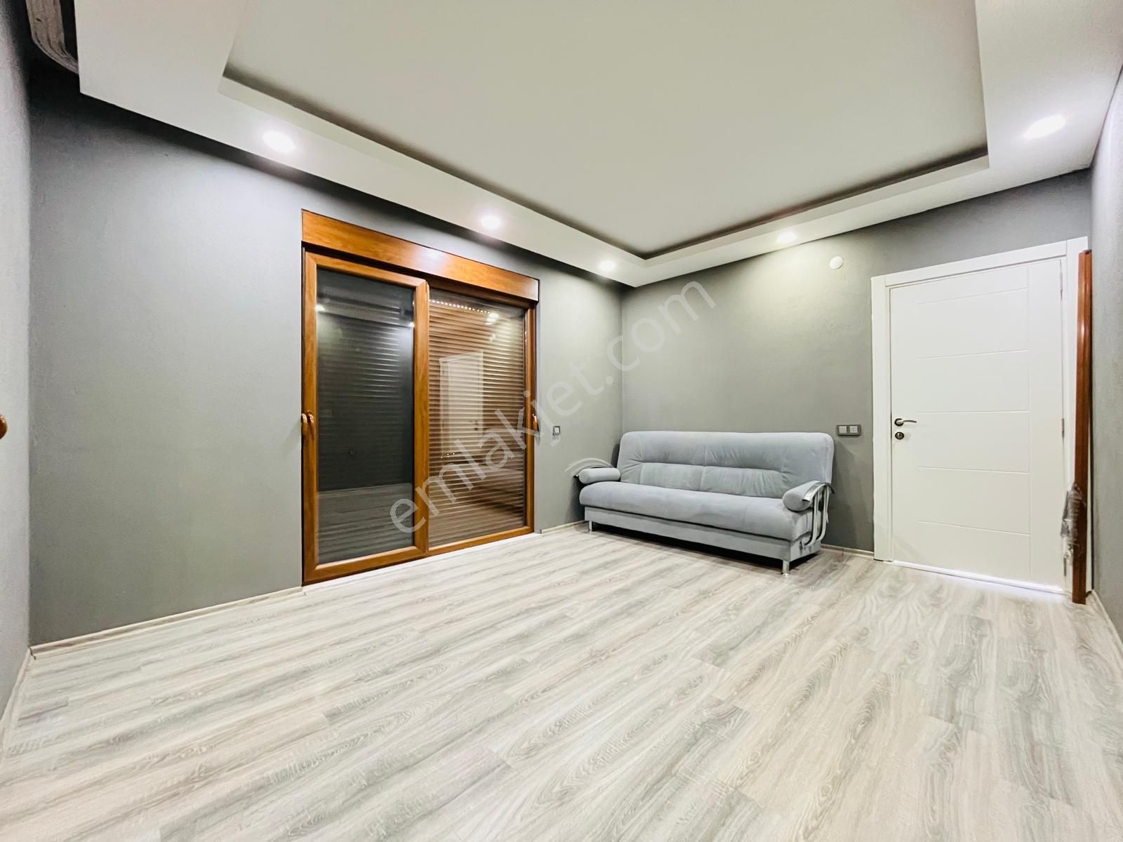 4+1 Yeniköyde 360 M2 Arsaya Sahip Müstakil Kelepir Villa - Görsel 19