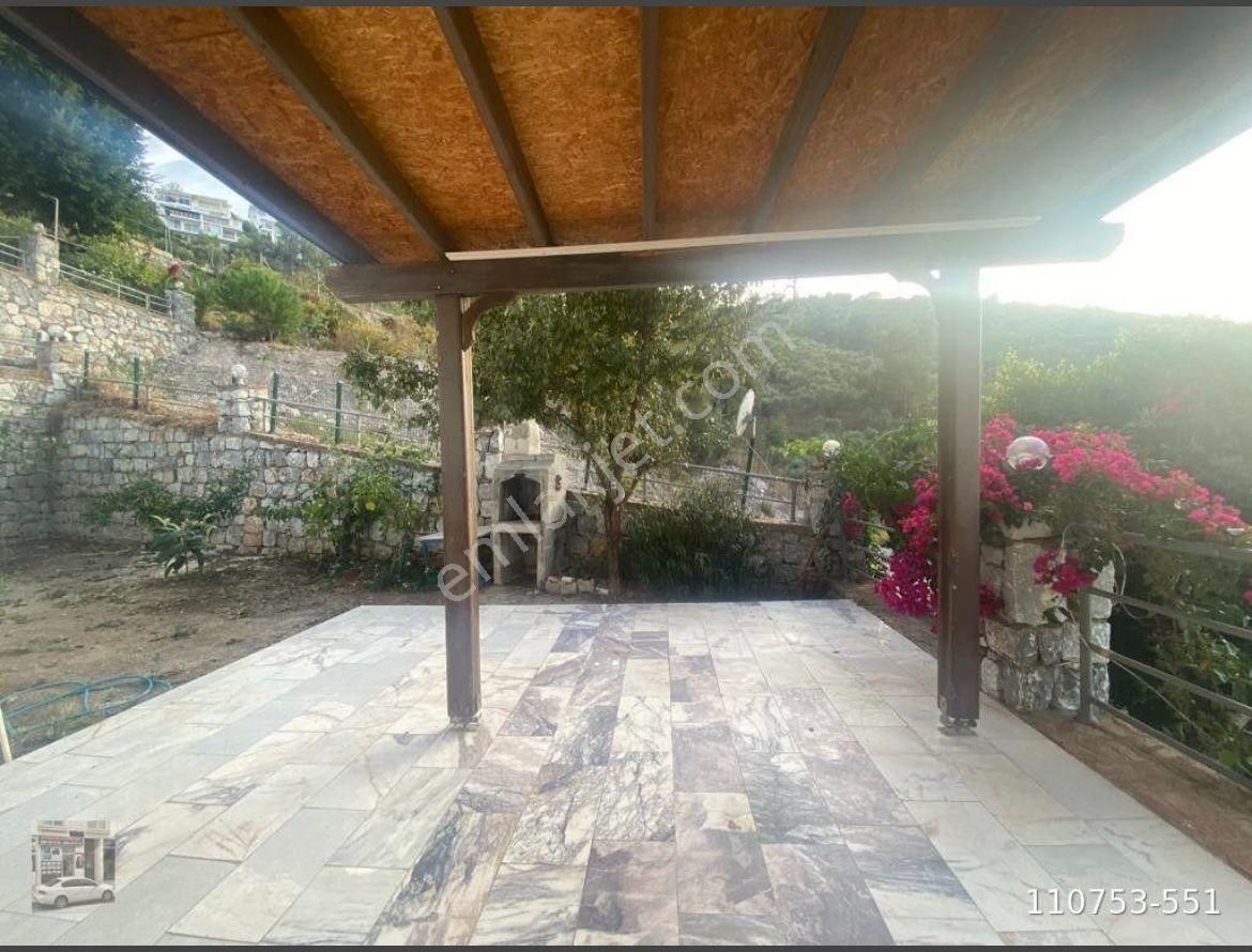 Muğla/milas/güllük'te Site İçerisinde 2+1 Deniz Manzaralı Bahçeli Kiralık Eşyasız Daire !! - Görsel 8