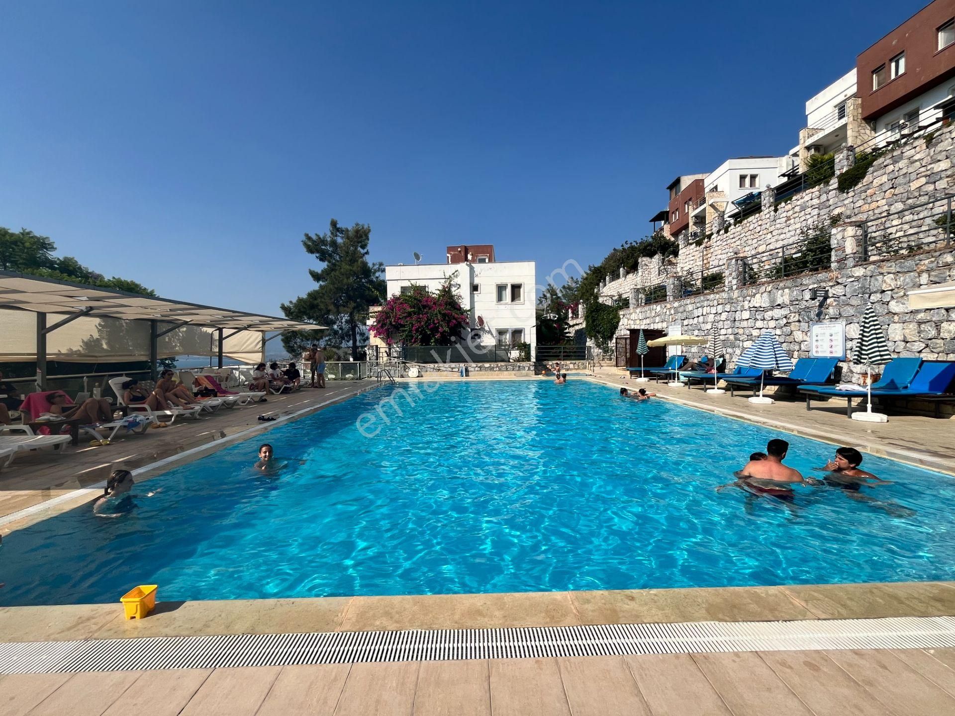 Muğla/milas/güllük'te Site İçerisinde 2+1 Deniz Manzaralı Bahçeli Kiralık Eşyasız Daire !! - Görsel 21