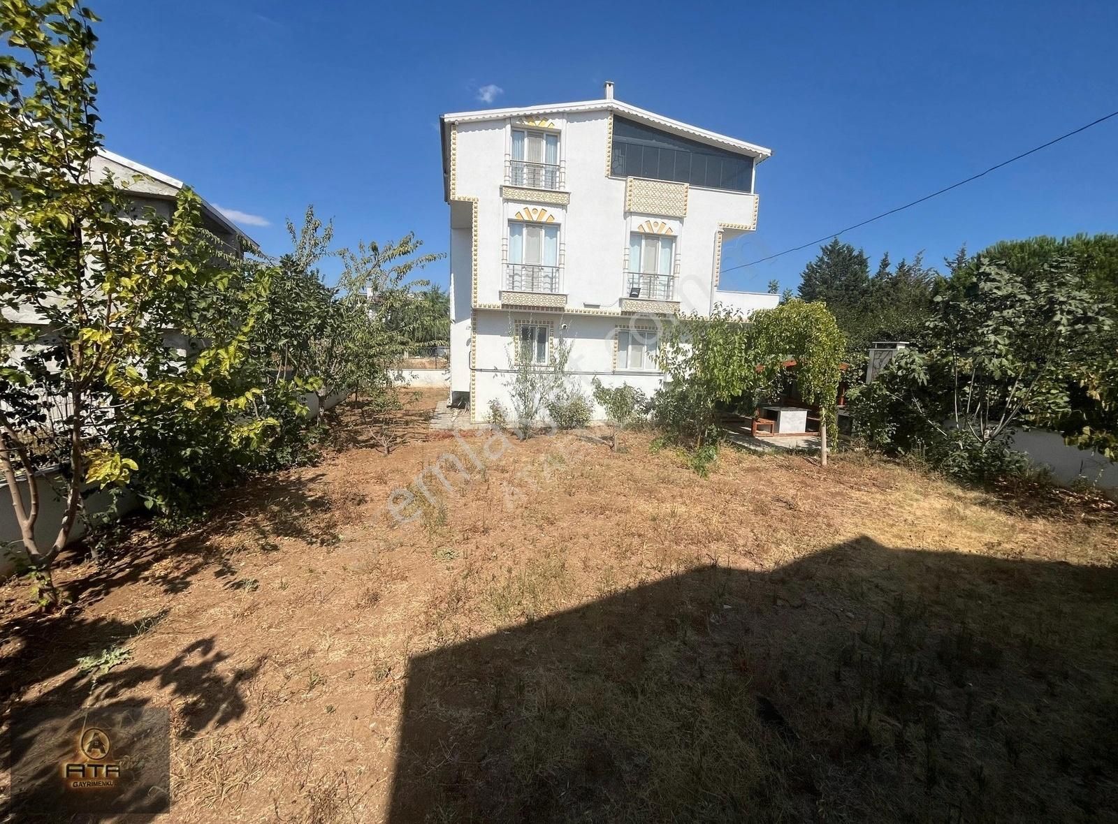 Ata Gayrimenkul'den 460 M2 Arsa Paylı 5+1 Satılık Villa - Görsel 4