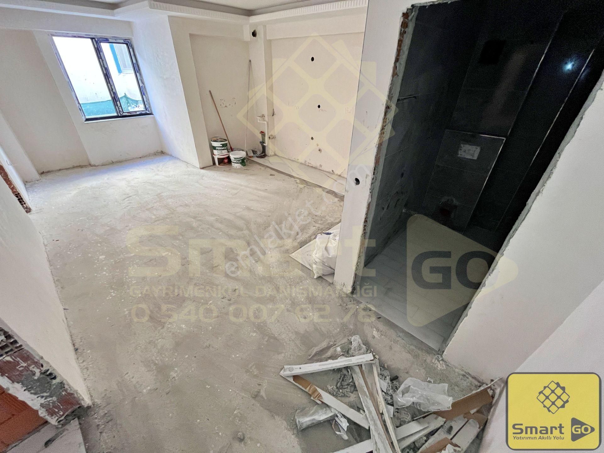 Çınarlı Mahallesi'nde 1+1 Sıfır Satılık Daire