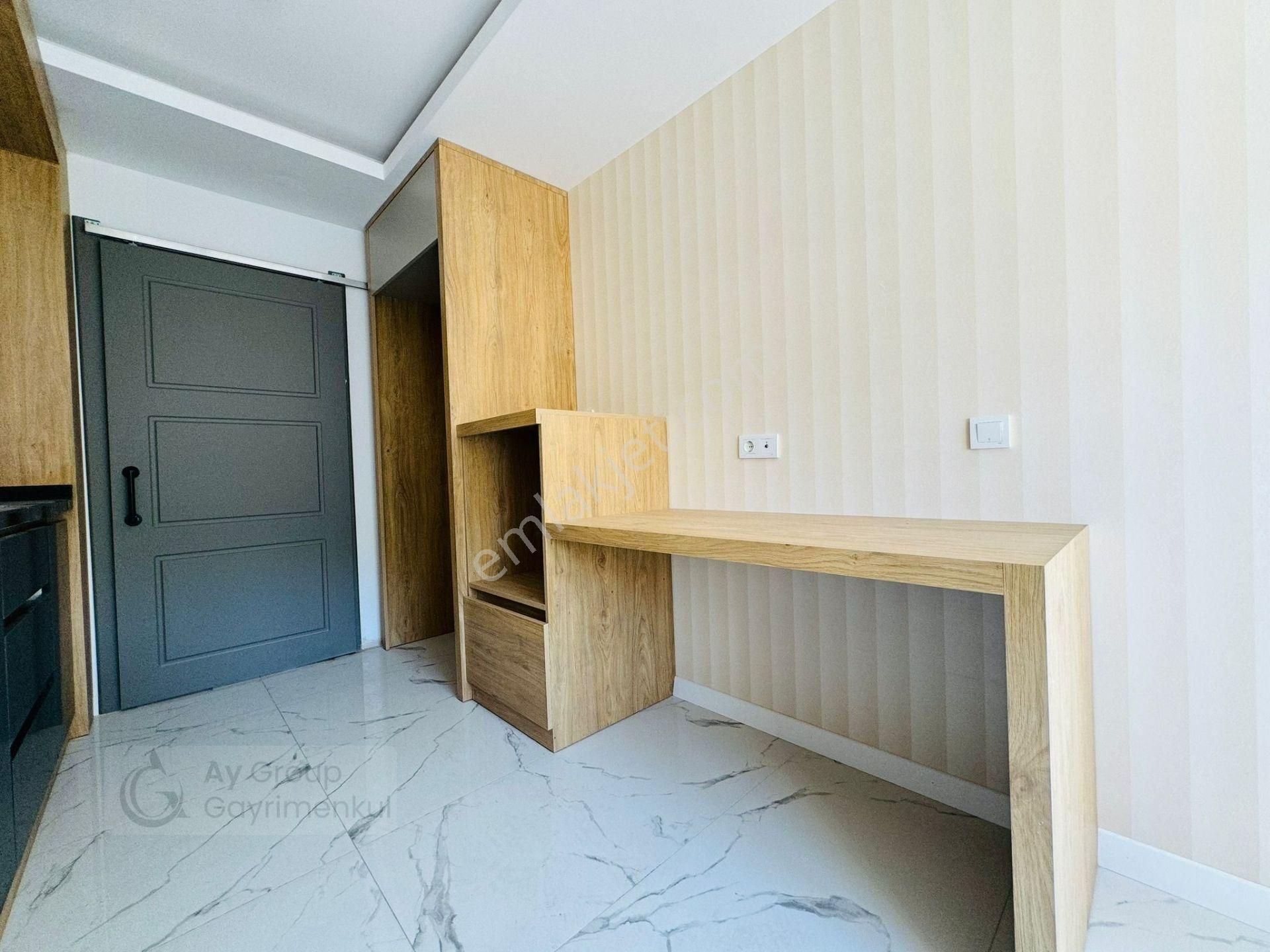 Aydoğmuşta 2 Bloklu Havuzlu Site İçerisinde A Kalite Daire - Görsel 12